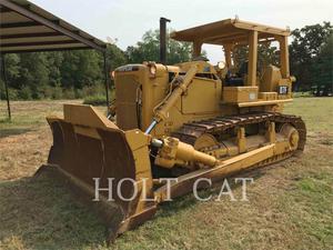 Caterpillar D7F, Construction