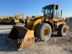 Caterpillar 938F, Construction