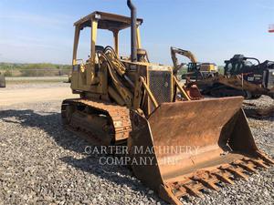 Caterpillar 939C, rupsladers, Bouw