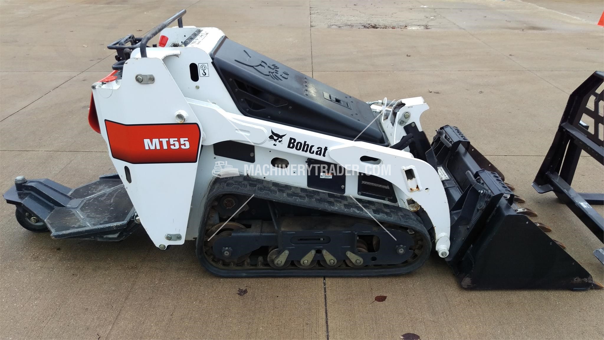 Bobcat Mt55 Oil Capacity