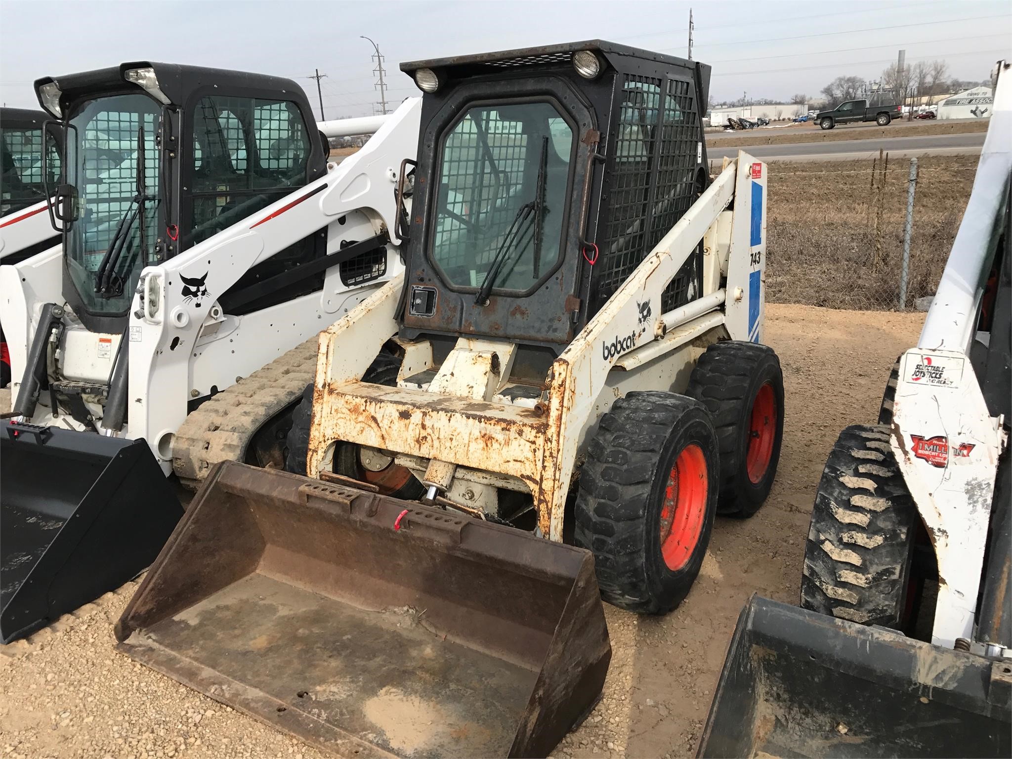 743 BOBCAT Heavy sale in Minnesota