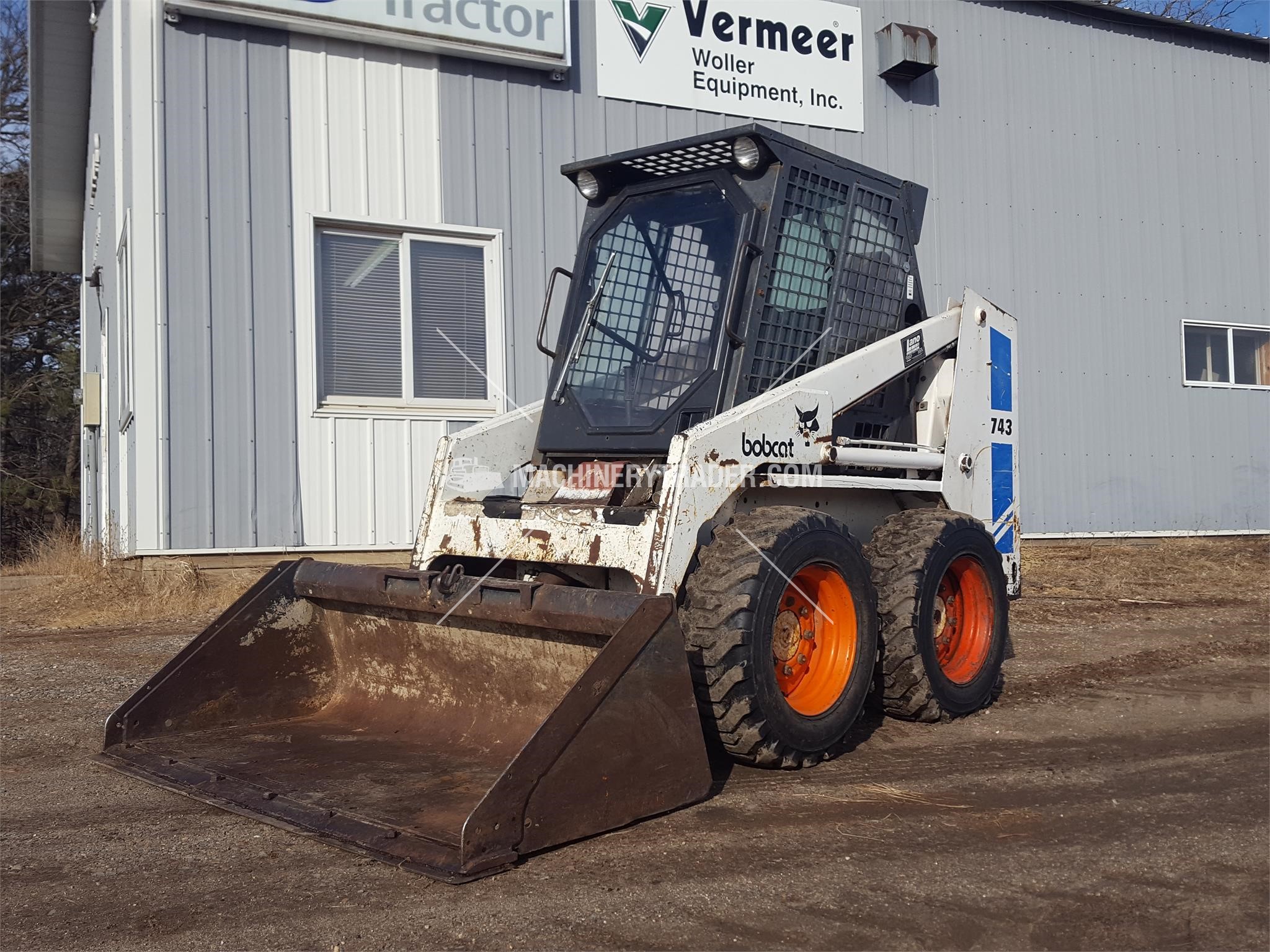 743 BOBCAT Heavy sale in Minnesota