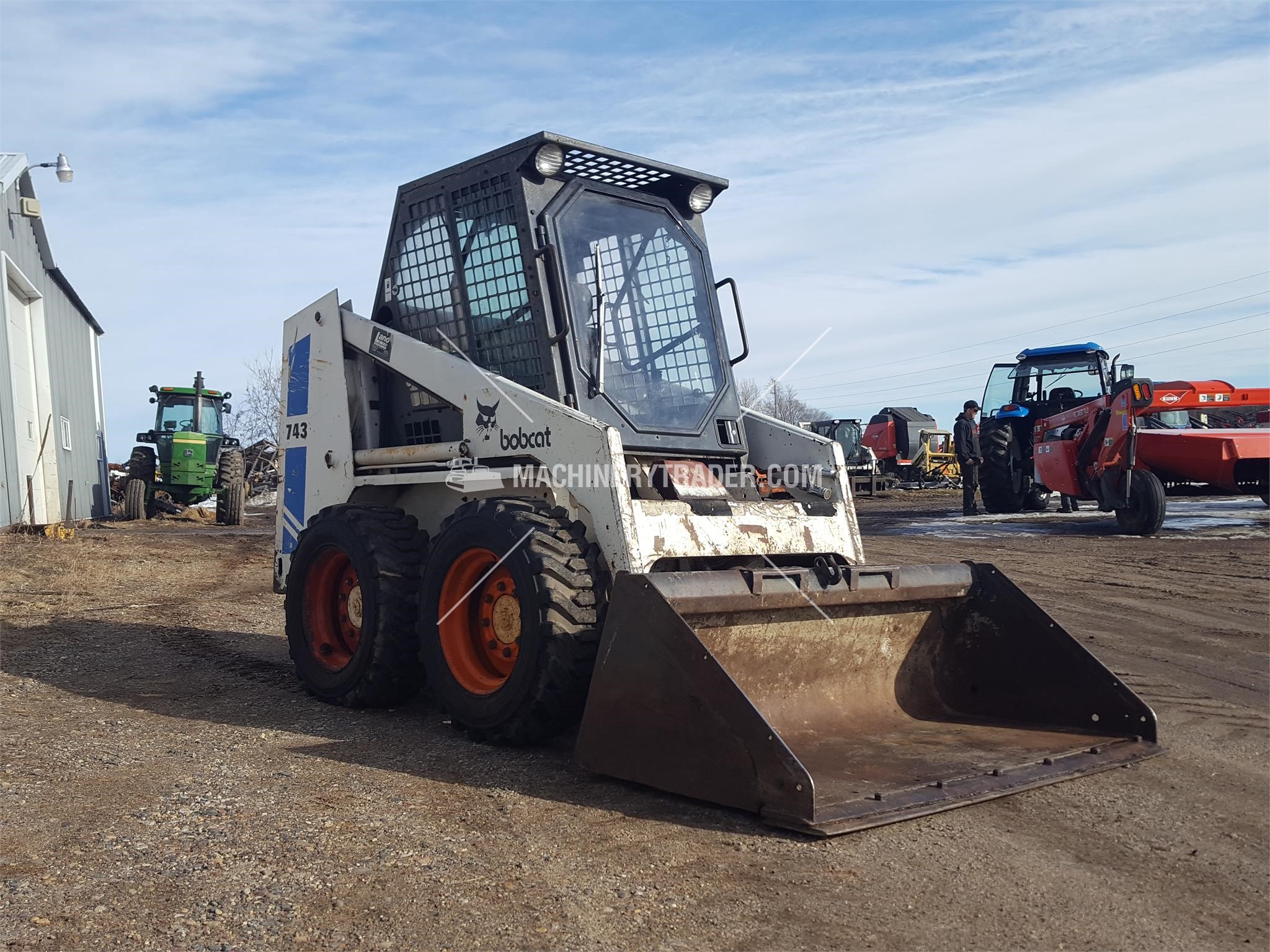 743 BOBCAT Heavy sale in Minnesota