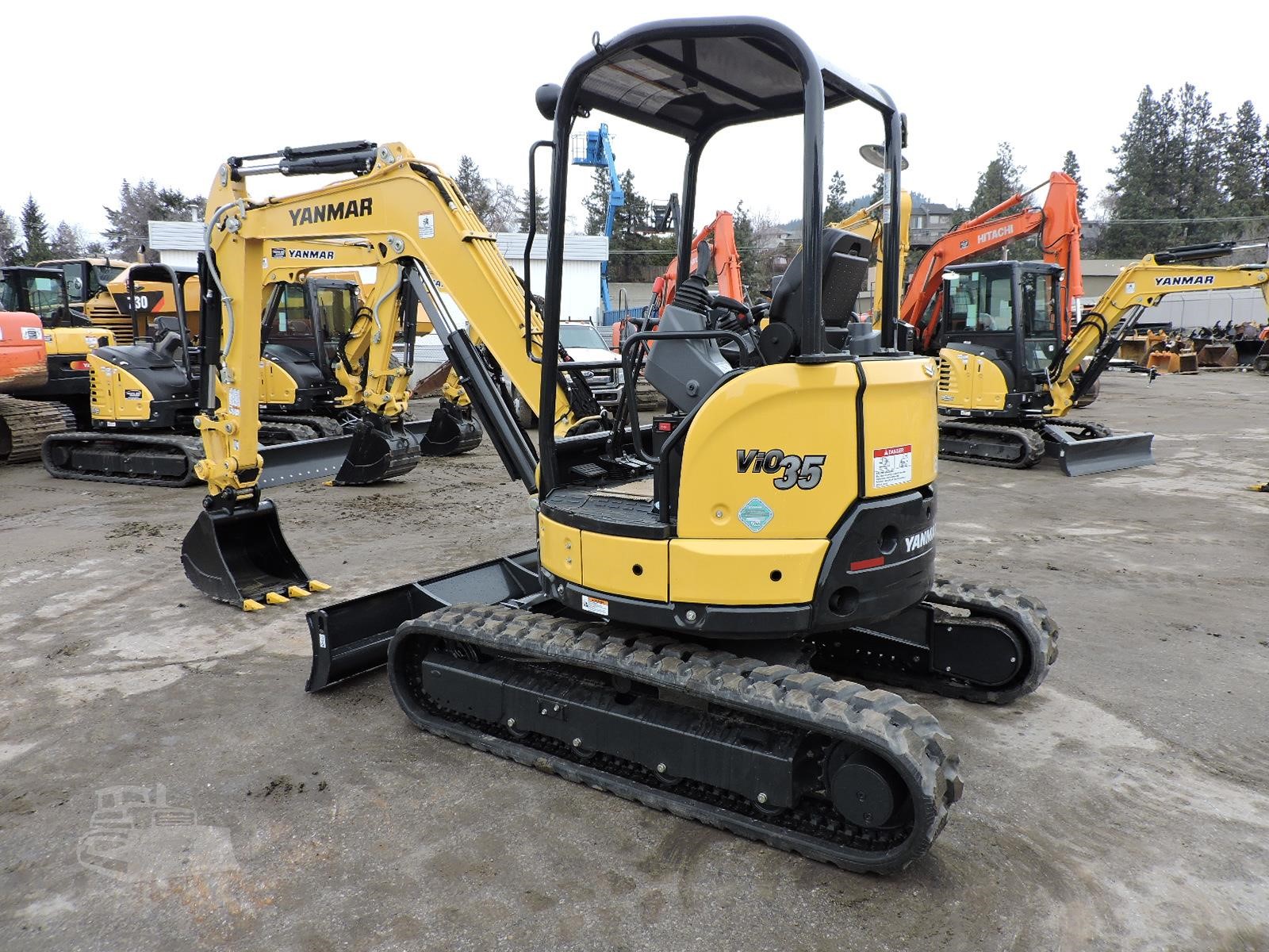 2017 YANMAR VIO35-6A sale in Canada #913147