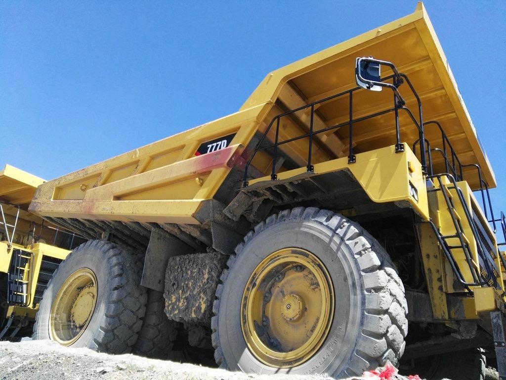 2013 CAT 777D sale in Netherlands #952177