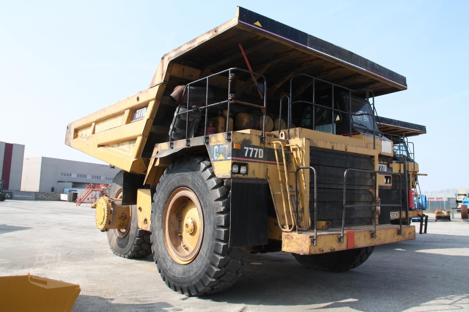 777D CATERPILLAR Heavy sale in Netherlands