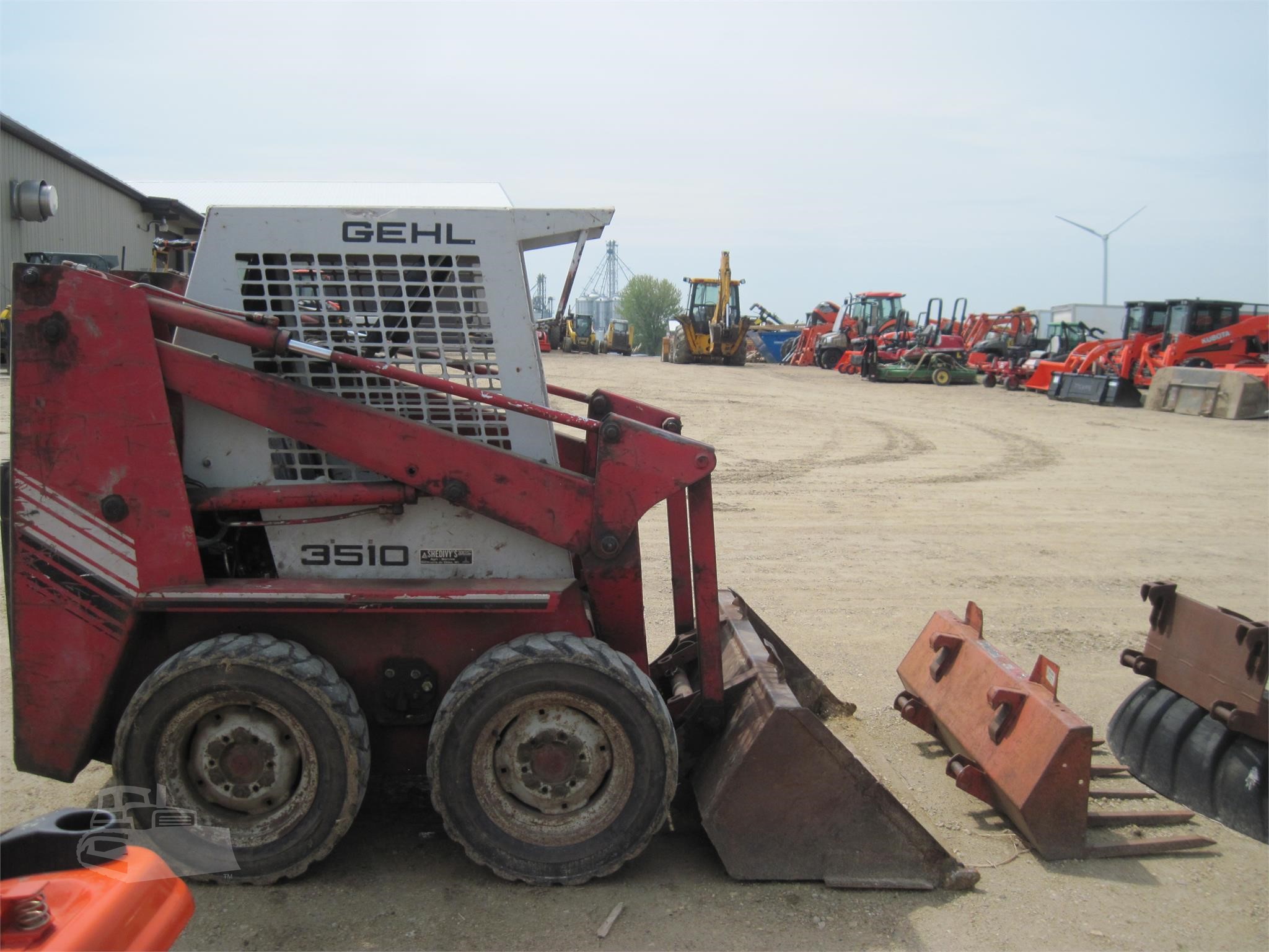 3510 GEHL Heavy sale in Wisconsin