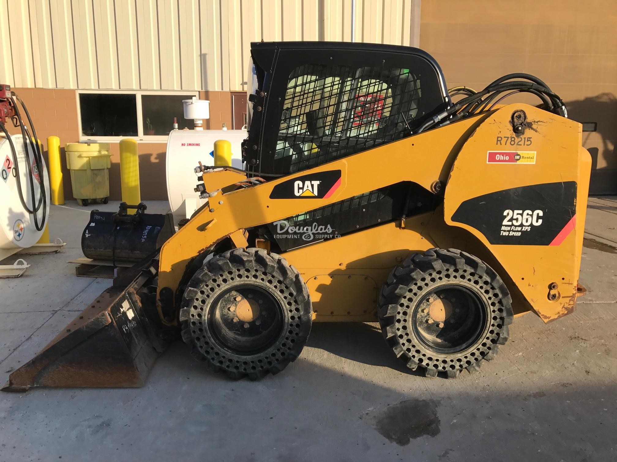 256C CATERPILLAR Heavy sale in Pennsylvania