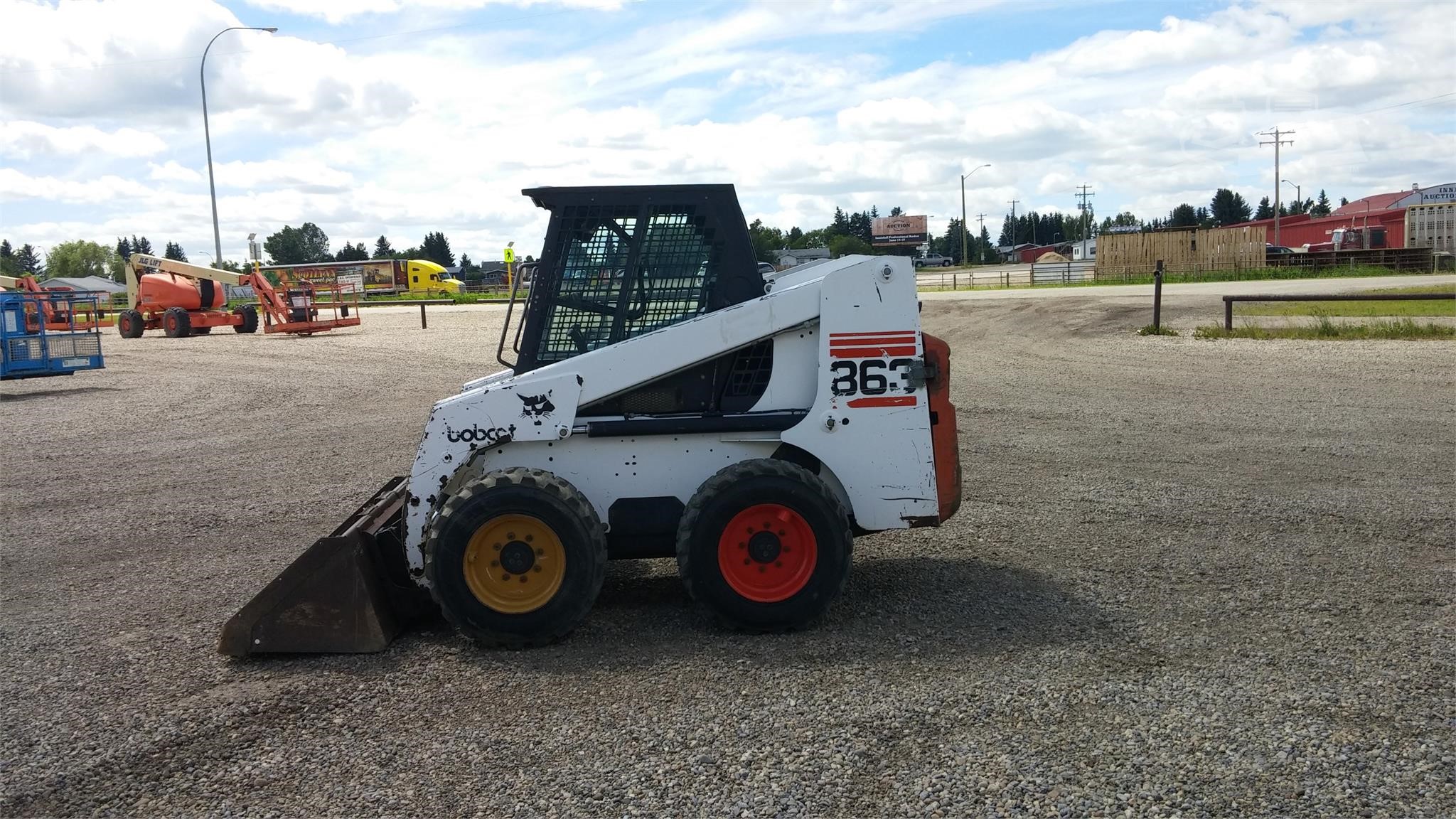 863 BOBCAT Heavy sale in Canada