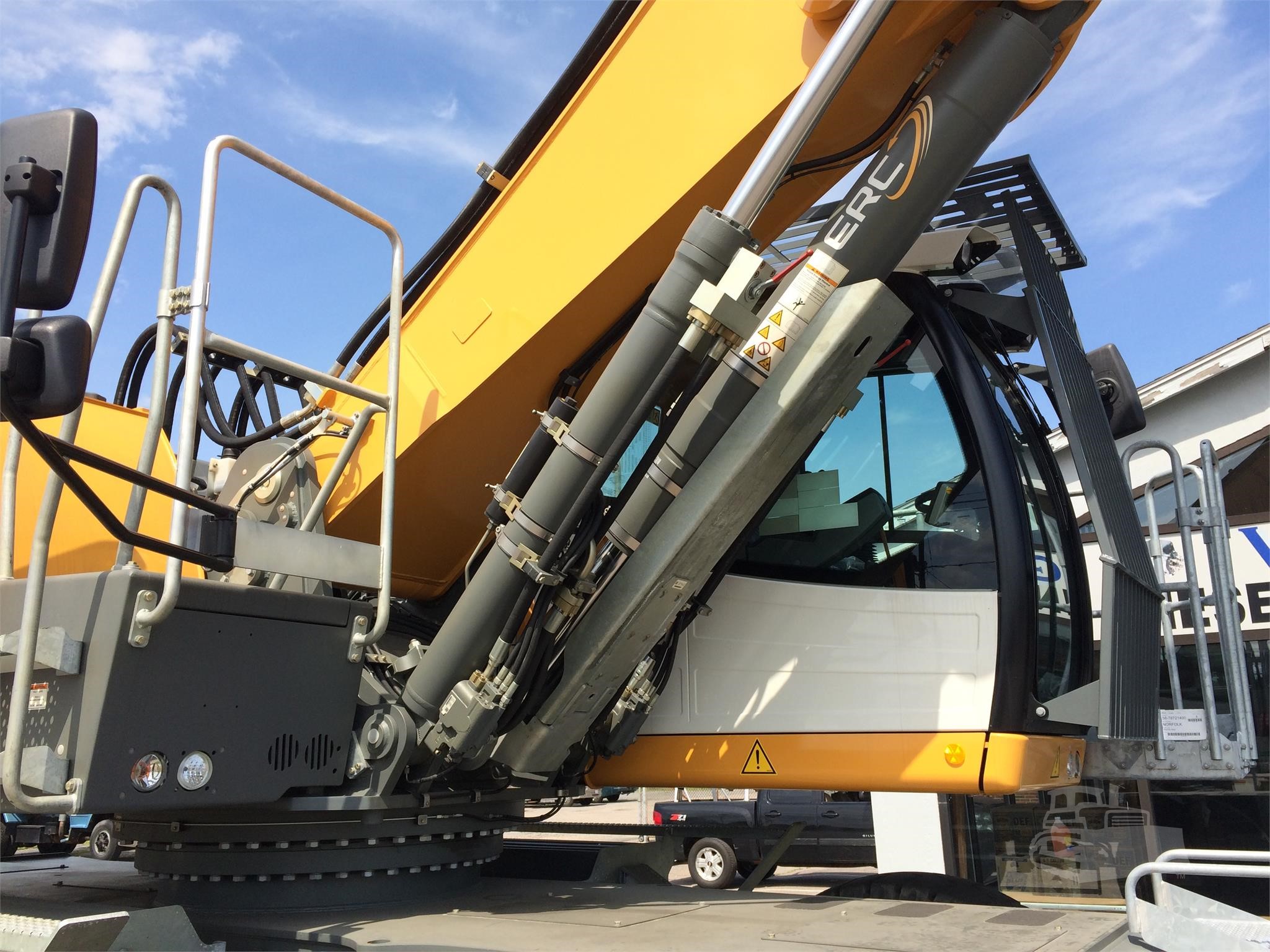 LH50 LIEBHERR Heavy sale in United States